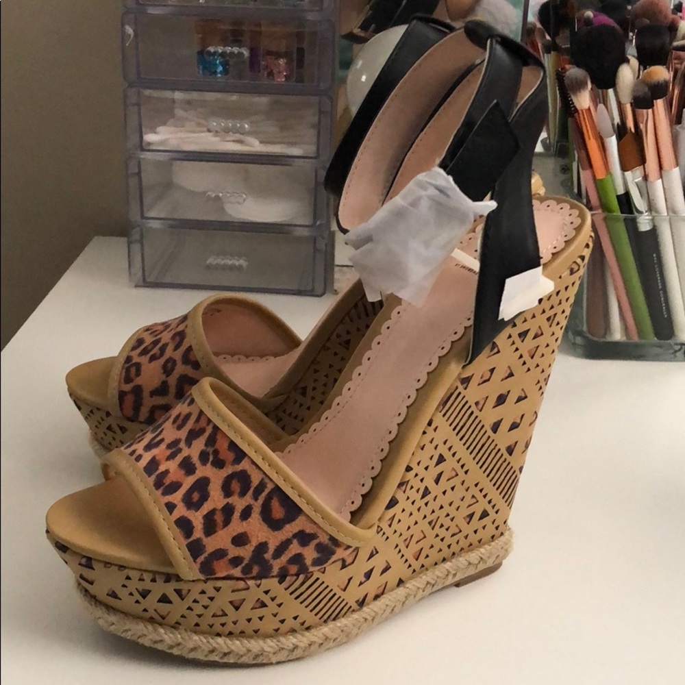 Women shoes
